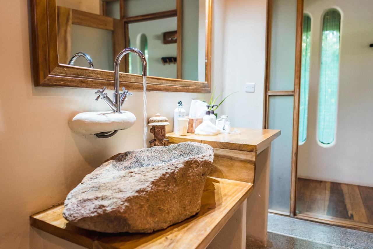 Lemala Wildwaters Lodge Kangulumira Eksteriør billede
